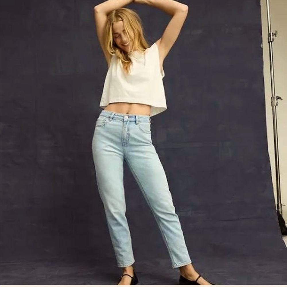 Ae Strigid Mom Jeans